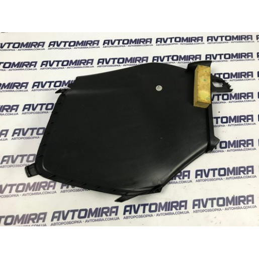 Накладка салона правая Opel Zafira B 2005-2011 13162497